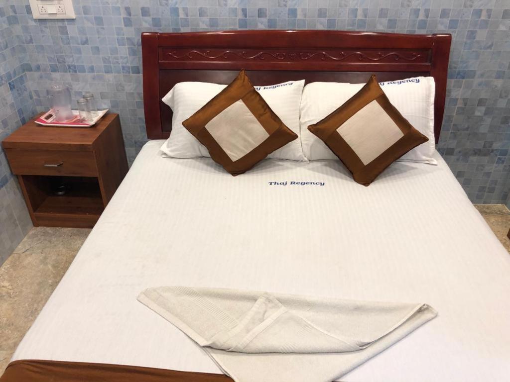 Thaj Regency Hotel เชนไน ภายนอก รูปภาพ